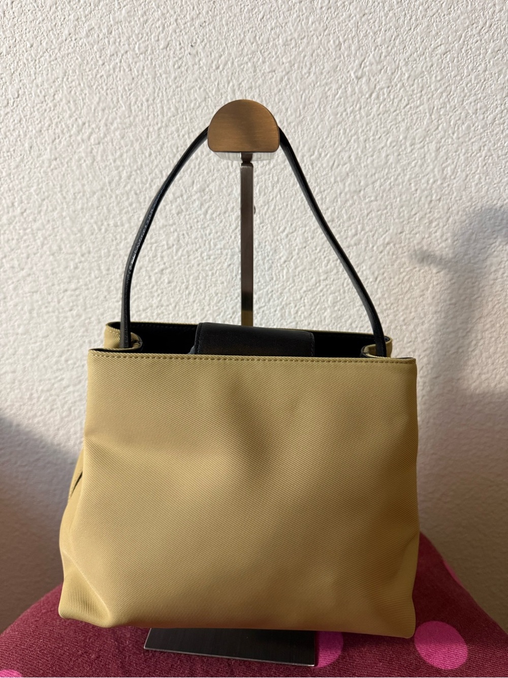 Vintage 2000 Coach 7417 Beige Leather Trim Top Handle Handbag Tote